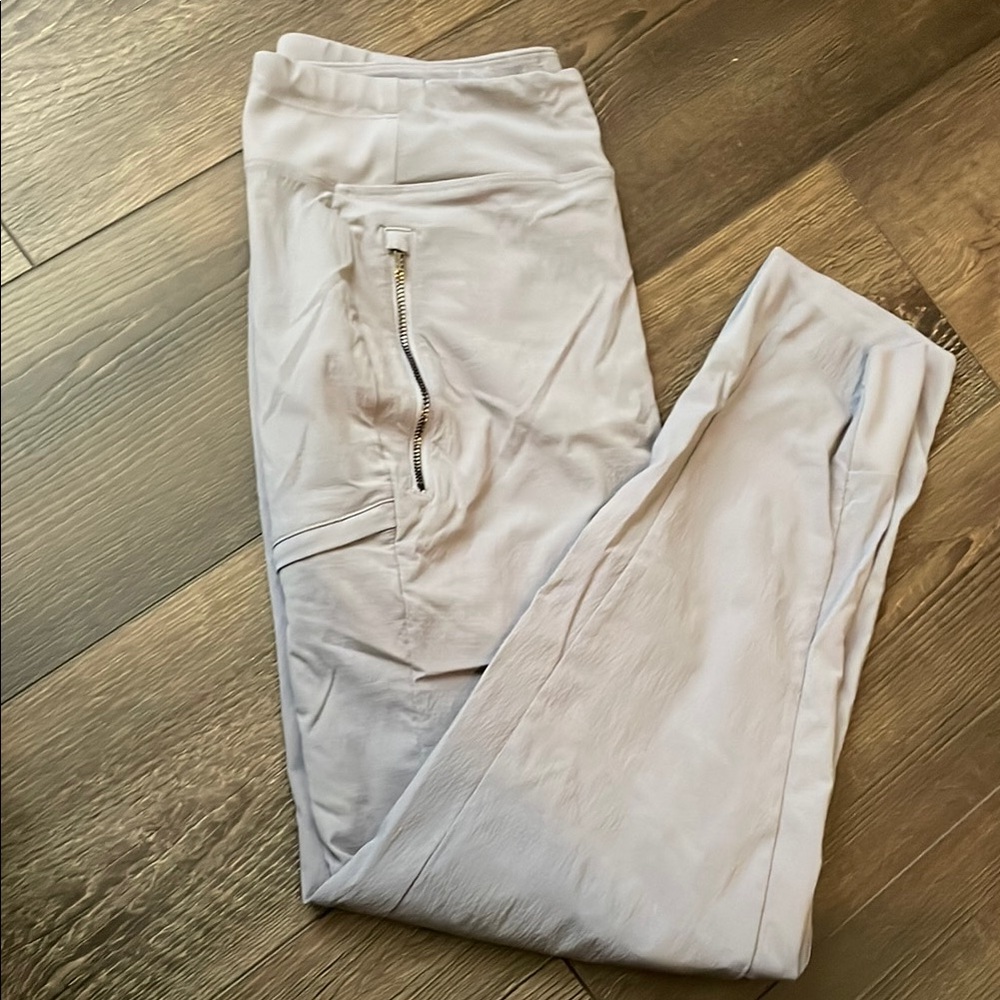 Athleta leisure wear pull on pants